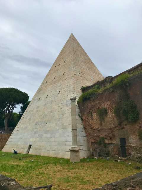 Everything you need to know about the Rome pyramid | Romewise