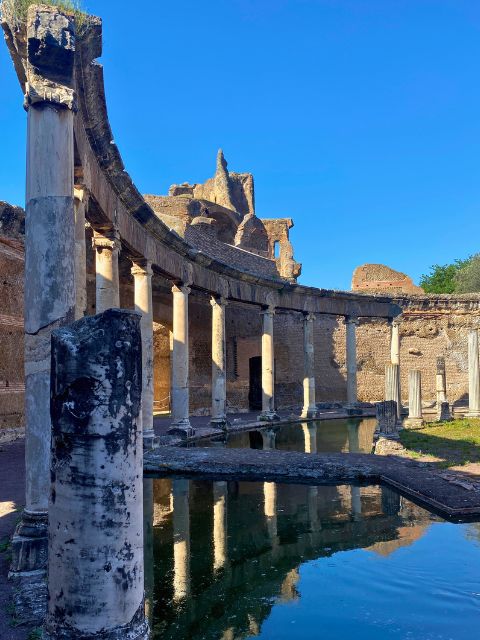 maritime theater and pool in villa adriana tivoli