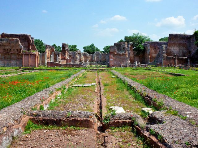 ruins at villa adriana tivoli