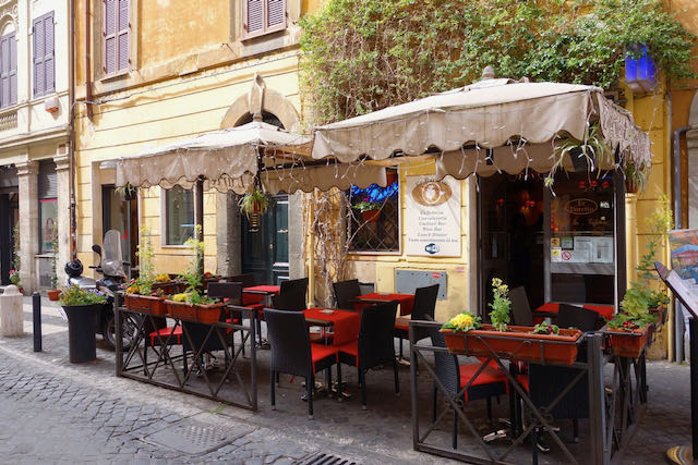 Er Baretto coffee bar in Monti in Rome