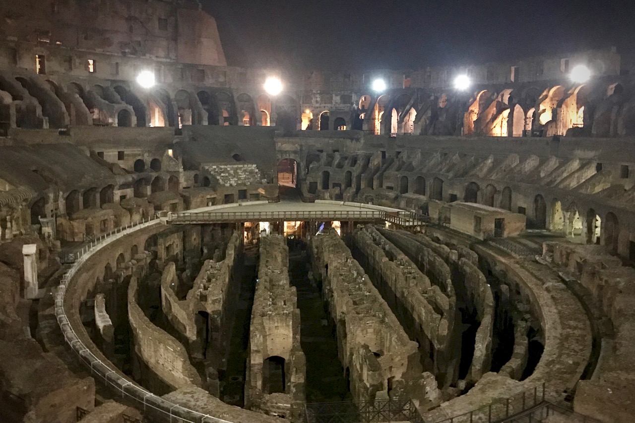night tours of the colosseum