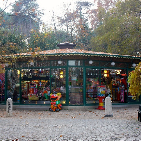 carousel at gianicolo hill in rome