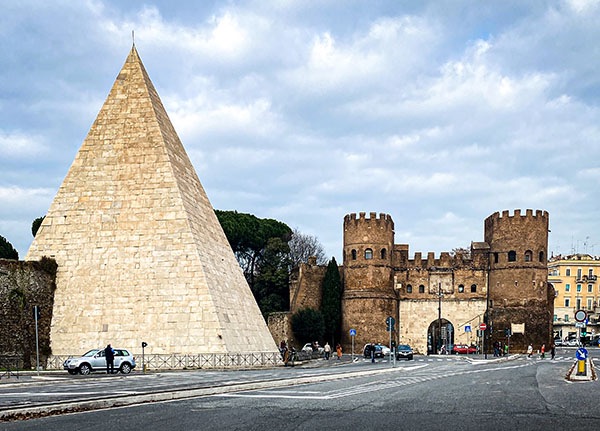 Everything you need to know about the Rome pyramid | Romewise