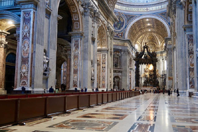 St. Peter's Basilica. Baldachin by G.Lorenzo Bernini