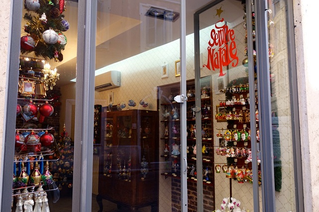 sempre natale shop in rome